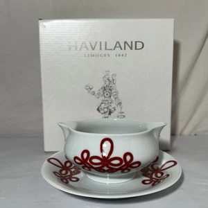Barco Haviland Limoges Brandebourg Red Gravy años 60 con platillo adjunto *NUEVO* - Imagen 1 de 12