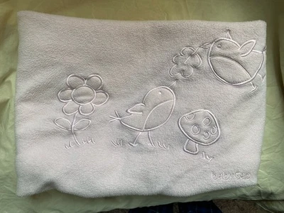 Manta de bebé polar rosa Baby Gap flor hongo pájaros muy suave cariñosa Foto 1 de 4