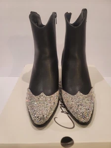 Comfort Est. Schwarze Cowgirl-Stiefeletten von 1946 3 Zoll Blockabsatz Größe 8M   - Bild 1 von 5