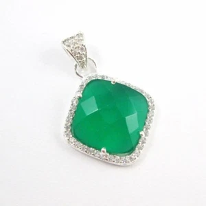 Colgante de gemas de bisel de ónix verde pavimentado de plata esterlina, pavimento de circonio cúbico 17 mm - Imagen 1 de 4