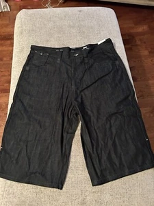 VTG Rocawear Jean Shorts Mens 38 Black Denim Baggy Hip Hop Skater 90s Y2K NWT - Picture 1 of 9