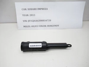 12-16 Subaru Impreza Glove Box Damper Stopper 66253VA000 OEM - Bild 1 von 5