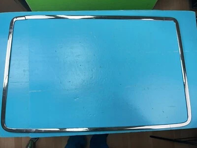 Juego de molduras parabrisas trasero Fiat 124 cupé genuino NOS Foto 1 de 4