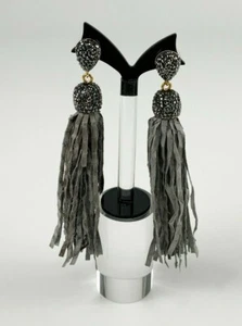 Pendientes de poste perforados Boho Chic largos gris borla imitación marcasita - Imagen 1 de 5