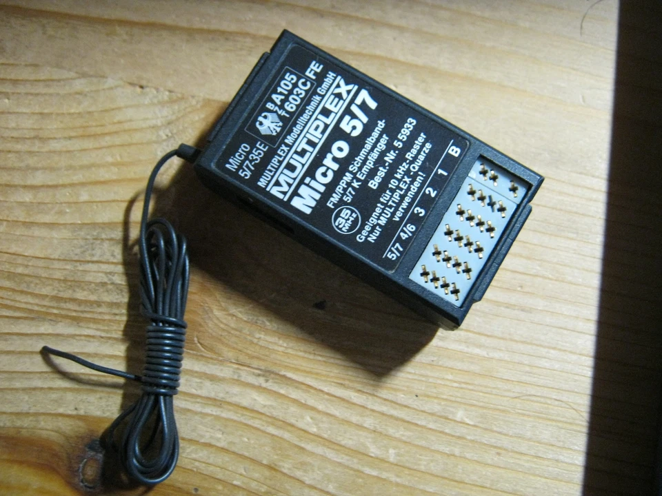 Empfänger Multiplex MPX micro 5/ 7  - 35 Mhz   - Bild 1 von 1