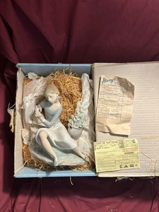 LLADRO Estatuilla Porcelana Niña Oriental con Flores - Excelente Estado Caja 4836 - Imagen 1 de 9