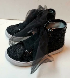 Nuevo Hermoso Diseñador MAGIL Negro Brillo Zapato Superior Tenis 27 ITALIA - Imagen 1 de 8