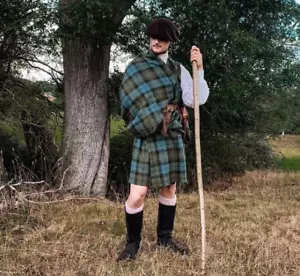 Falda escocesa Highland Great Kilt vintage para hombre disponible en 40+ tartanes - Imagen 1 de 9