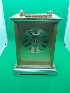 Reloj de carro de cuarzo vintage President de latón, cara dorada con números romanos. - Imagen 1 de 8
