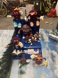 Lote de figuras de pasas de California - Imagen 1 de 4