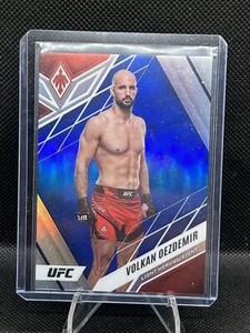 2023 Panini Chronicles UFC Volkan Oezdemir Blue Prizm Phoenix /99