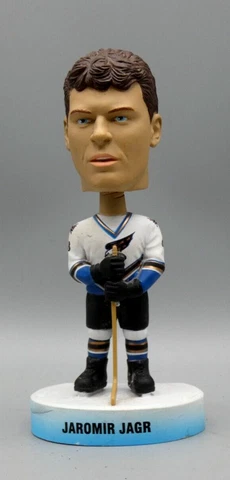 Upper Deck Playmakers Bobblehead - Jagomir Jagr - Washington Capitals - 2001/02 Cover