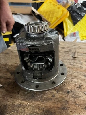 Pontiac Trans AM Factory 1970-1981 10 pernos 410409 N Posi estuche portador Foto 1 de 4