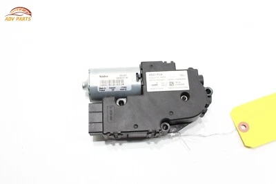 2017 - 2020 JAGUAR XE SUNROOF SUN ROOF LEFT SIDE POWER WINDOW GLASS MOTOR OEM - Image 1 of 4