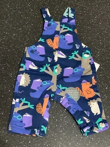 M&S Latzplätze Wald Tiere Druck Baumwolle reich 6-9m 72 cm marineblaue Mischung brandneu mit Etikett - Bild 1 von 1