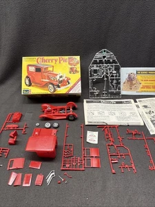 Revell '31 Model A Panel Sedan H-1323 Original 1973 Model Mothers Cherry Pie - Picture 1 of 19