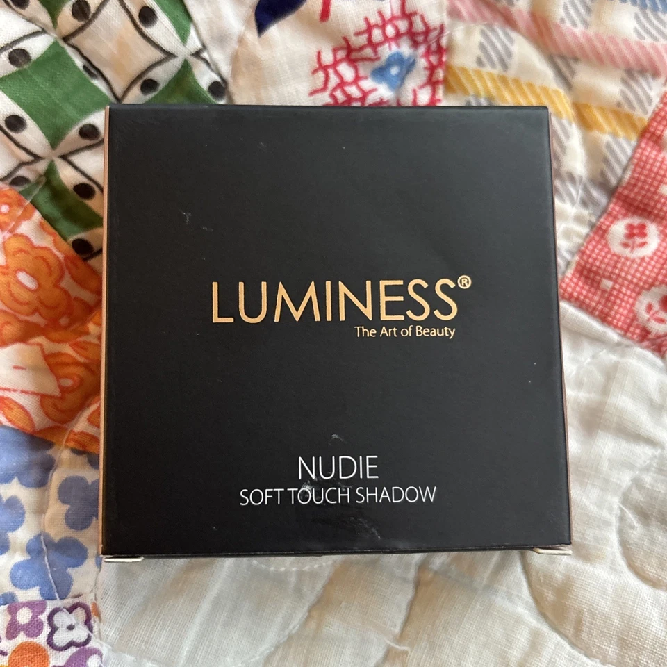 Paleta de sombras de ojos Luminess The Art of Beauty Nudie Soft Touch cuádruple 0,32 oz ¡LEER!! Foto 1 de 4