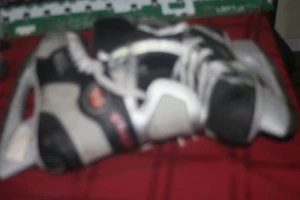 Patines de hockey sobre hielo Bauer Vapor 6 para hombre talla 9,5D - Imagen 1 de 4