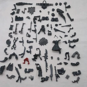 Menge (50+) Warhammer 40k und Fantasy Teile und Stücke - Bild 1 von 7