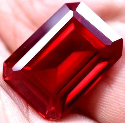 Natural 29.95 Ct Blood Red Ruby Mozambique GGL Certified Loose Gemstone - Image 1 of 4