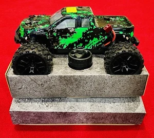 NEW IN BOX HAIBOXING 1:18 Scale RC 4x4 Green Truck 18859 36 KPH Hi Speed GREAT!! - Picture 1 of 10