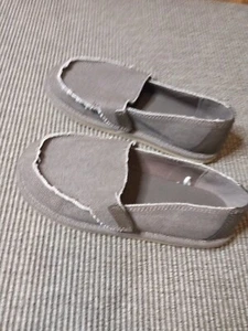Children’s Place Canvas Boys Slip on Tan Casual Boat Shoes Size 3 - Picture 1 of 12