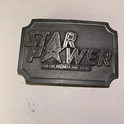 Hebilla de cinturón de peltre Star Power on de CBS Records años 70 Hit Line EE. UU. Coleccionable.😎 Foto 1 de 3