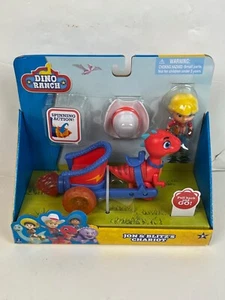 Dino Ranch Jon Figur & Blitz Streitwagen Dinosaurier Spielzeug NEU Pull Back & Go - Bild 1 von 1