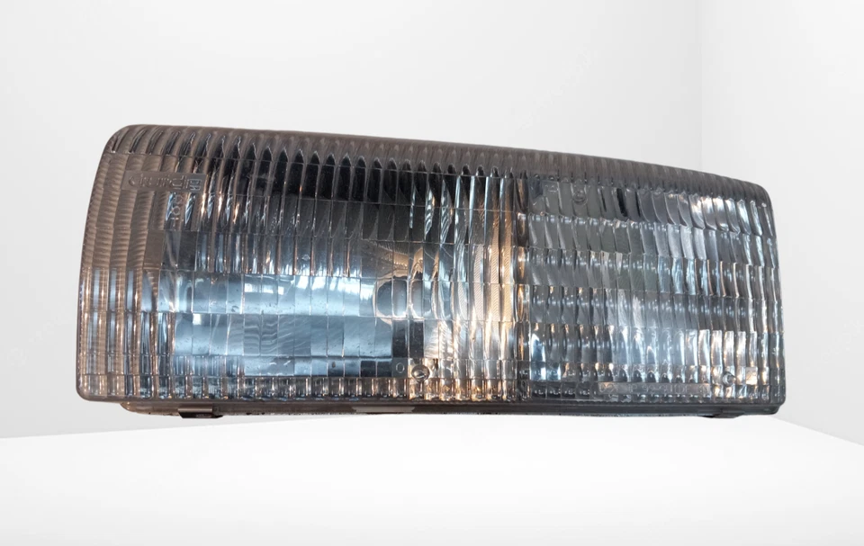 FARO DELANTERO IZQUIERDO OLDSMOBILE ACHICKVA 1992-1998 P/N 16514505 ORIGINAL OEM GM Foto 1 de 4