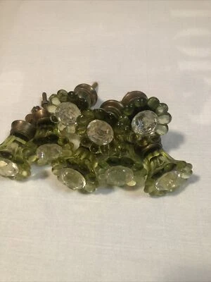 Decorative Drawer Pulls Chartruse, Clear & Brass Foto 1 de 4