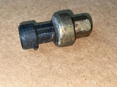 Corvette AC Air Condition Evaporator Line Pressure Switch Sensor GM 95 96 - Image 1 of 4