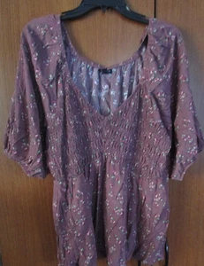 Top campesino torrido calado talla 1 1X 14/16 busto de rayón y poliéster 46 largo 27 pulgadas - Imagen 1 de 6