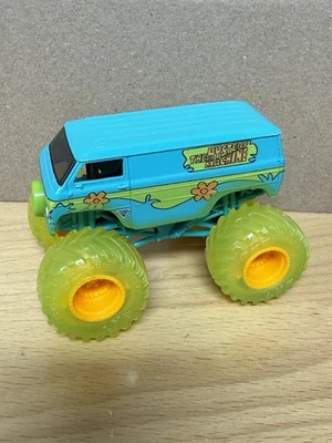 Monster Jam Spin Master Mystery Machine Scooby-Doo Van Die-Cast Vehicle Mattel - Image 1 of 4