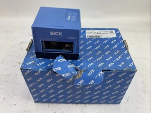 ESCÁNER DE CÓDIGO DE BARRAS SICK CLV690-0000 1056600 18.0...30.0VDC - Imagen 1 de 8