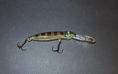 Wobbler Cormoran Deep Striker 100 F-DR schwimmend Barschdesign - Bild 1 von 4