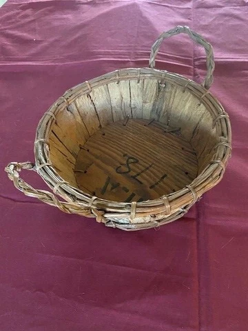 "Pioneer-style" Bark Basket Cover