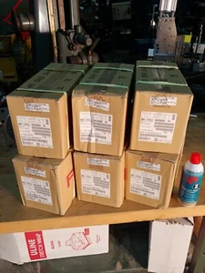 NEW FACTORY SEALED!!! 😀😀😀 FANUC A06B-0238-B605#S037 SERVO MOTOR, - Picture 1 of 8