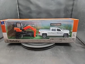 10" NEWRAY KUBOTA Collection Kubota KX040 Excavator Silverado Crew Cab-Awesome - Picture 1 of 8