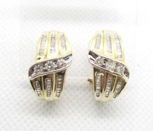 10K YELLOW GOLD 1 CTW BAGUETTE & ROUND DIAMOND OMEGA BACK EARRINGS 20X12MM~7.2 G - Picture 1 of 4