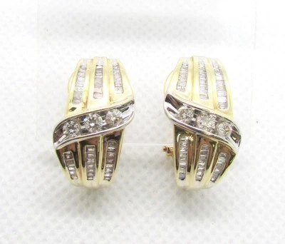 10K YELLOW GOLD 1 CTW BAGUETTE & ROUND DIAMOND OMEGA BACK EARRINGS 20X12MM~7.2 G - Image 1 of 4