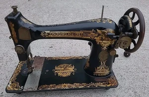 Antike Singer Tret Nähmaschine Sphinx Kopf Aufkleber (Teile/Reparatur) (E7) - Bild 1 von 24