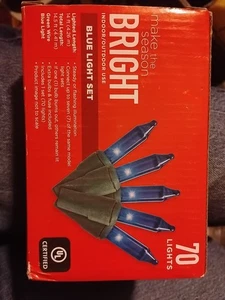 70 Count Blue String Christmas Lights - Picture 1 of 6