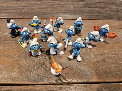 Vintage Smurf Lot of 12 Peyo Including Schleich PVC Smurfs Action Figures TOYS - Image 1 of 4