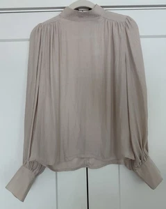 Express Women's Ivory Blouse with Muted Spots Pullover High Neck XS - Picture 1 of 4