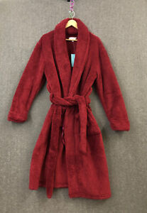 Alexander del Rossa Women's Shaggy Fleece Robe Winter Bathrobe Red Size S/M NWT