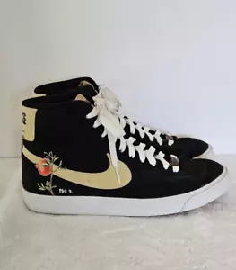 Nike Blazer Mid 77 Herren Größe 8 Granatapfel Schwarz Solar Flare Turnschuhe - Bild 1 von 10