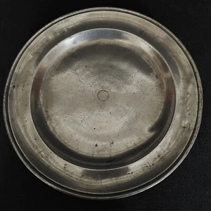 Round pewter dish 18th century hallmark to identify - Picture 1 of 5