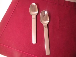 Set Of 2 Teaspoons Reed & Barton Montparnasse Satin Stainless Steel 6 1/4" - Picture 1 of 5