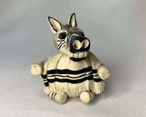 Figura de cebra Sakabusky pequeña de 2" con bufanda - W225 - Imagen 1 de 5