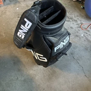Ping Golf Staff Bag - Picture 1 of 6